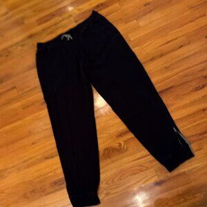 Brunello Cuncinelli Joggers, Controllo 36/L.